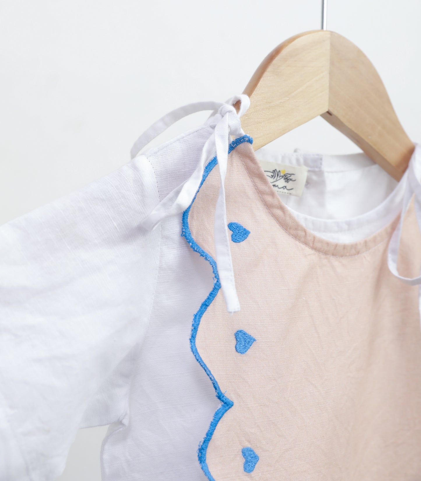 Scallop Top